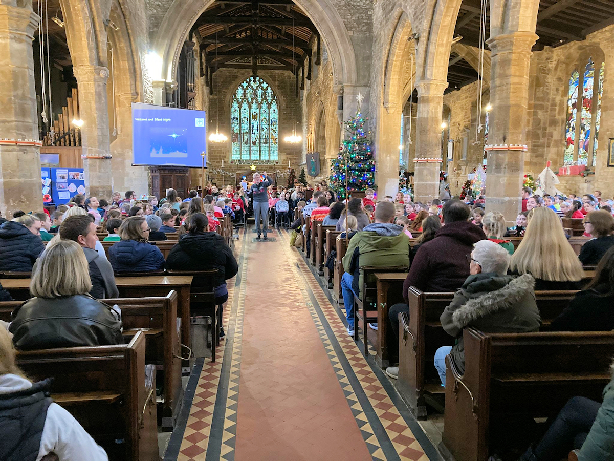 Tove Benefice Photographs